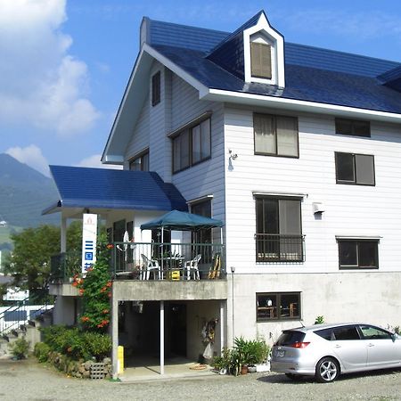 Naeba Mikuniso Hotel Kusatsu  Exterior foto